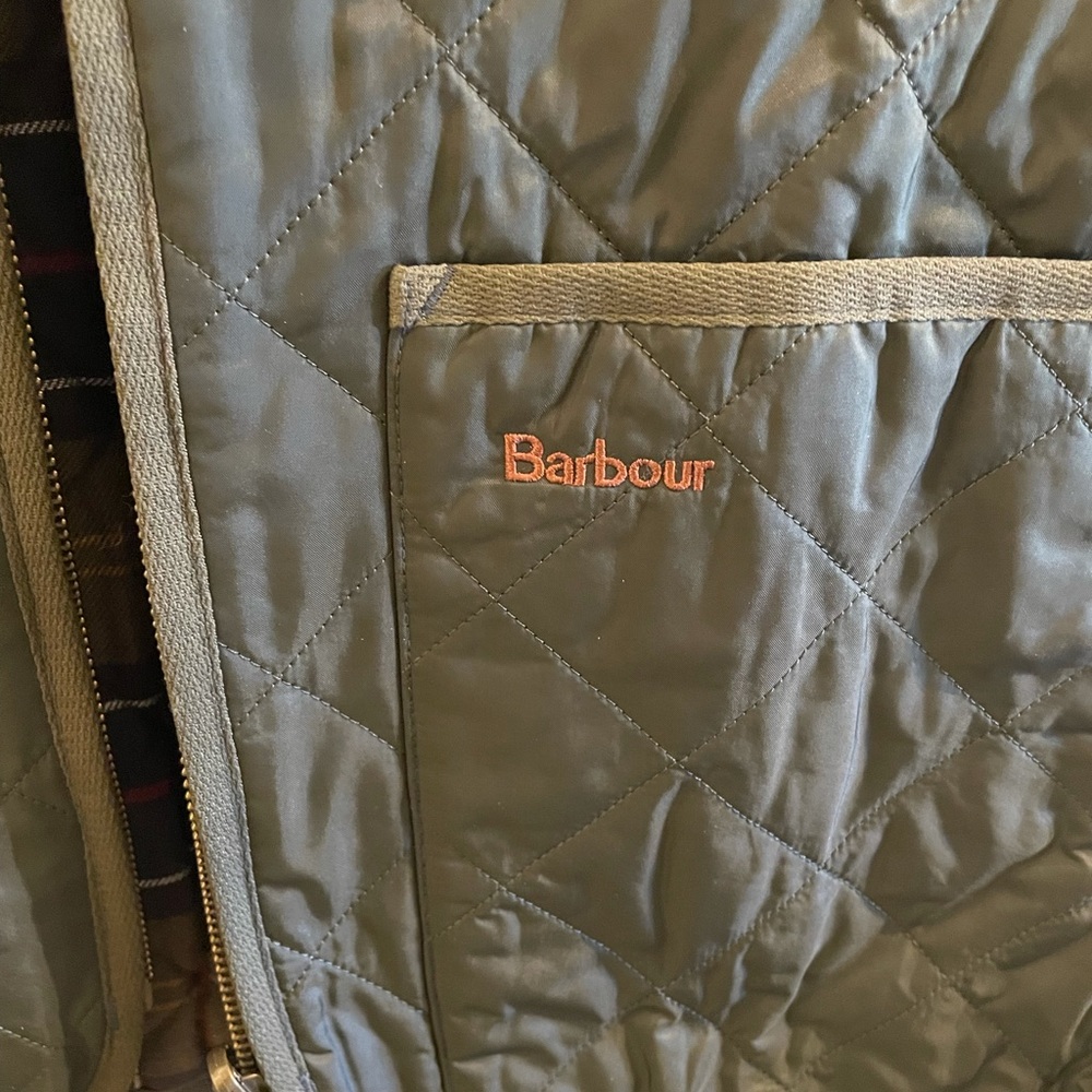 Barbour Size 32 Zip In Liner Vest - Picture 3 of 6